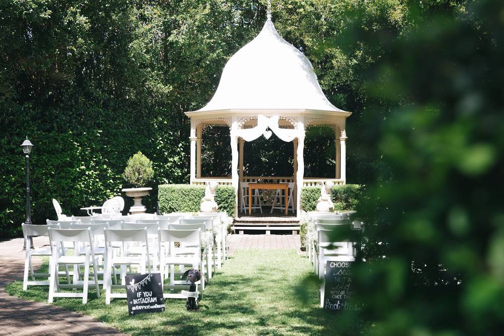 Tamborine Garden Wedding & Function Resort Wedlockers