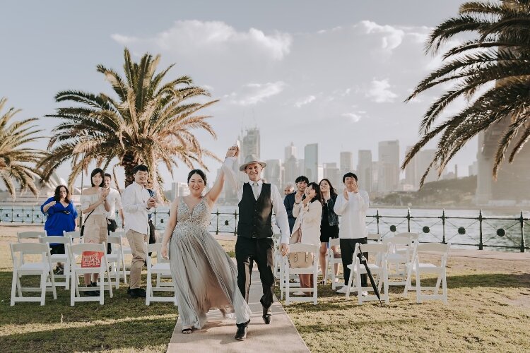 Simple Ceremonies officiate elopements at McMahons Point on Sydney Harbour