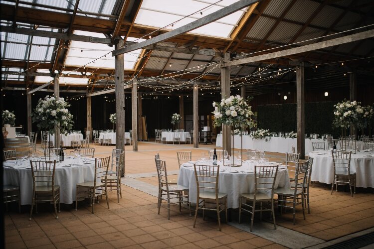 Large barn wedding venue in a covered heritage courtyard in Pokolbin NSW