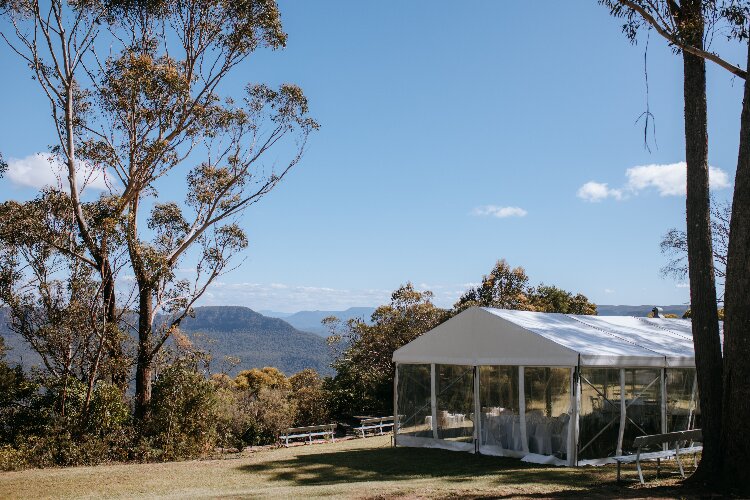 Marquee wedding venue overlooking the Blue Mountains in Leura NSW