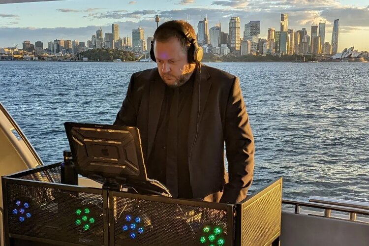 Sydney Wedding DJ Hire Jono