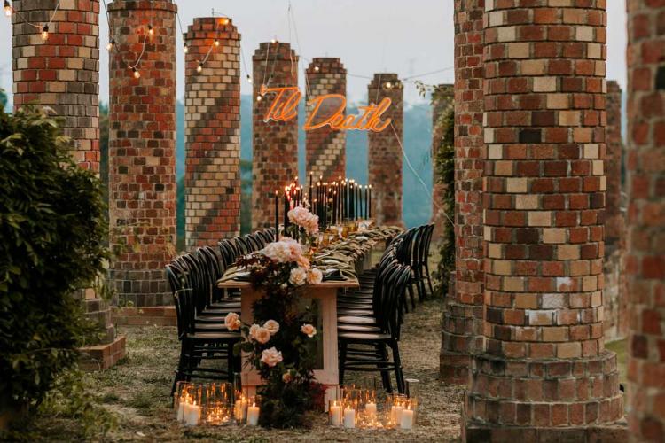 Unusual wedding venue heritage columns