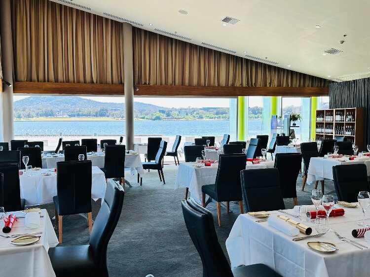 Waters Edge Restaurant Canberra