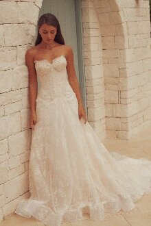 Wedding Dress Designer Moira Hughes 02