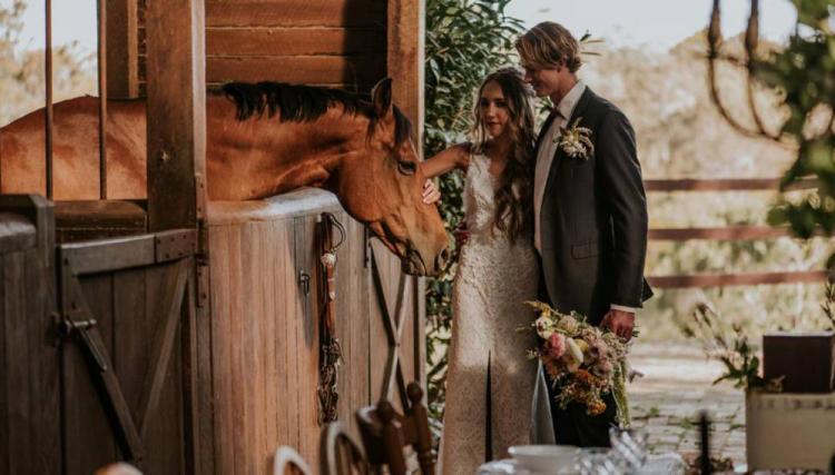 Elopement venue Blue Mountains - Ding Dang Doo Ranch
