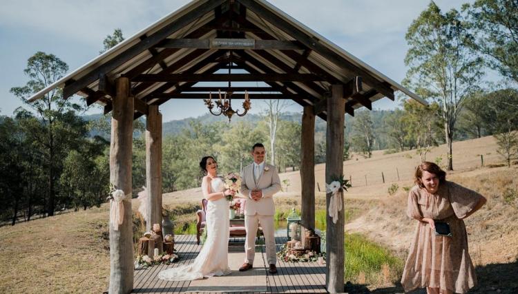 Hunter Valley Marriage Celebrant Hitched in the Hunter