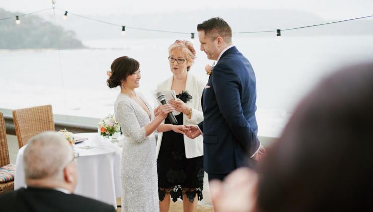 Illawarra Marriage Celebrant Cherri McDonnell