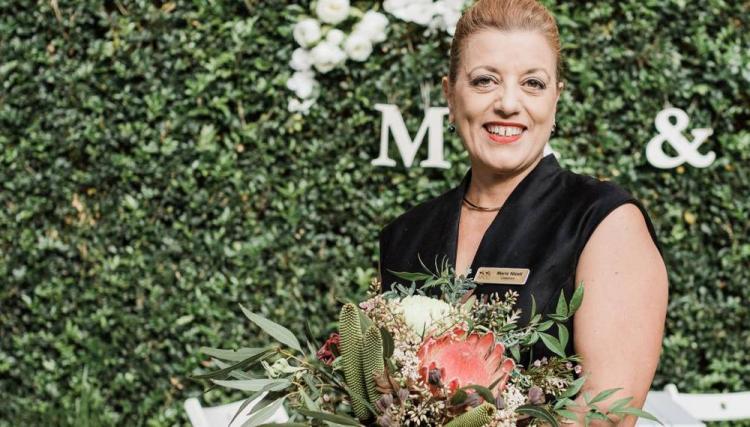 Maria Nizeti is an Italian speaking female marriage celebrant in Sydney