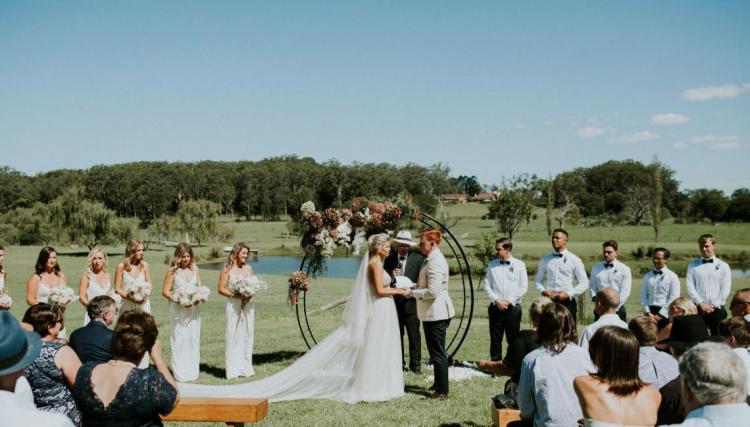 Willow Farm is rustic wedding venue on the Southern Coast of NSW