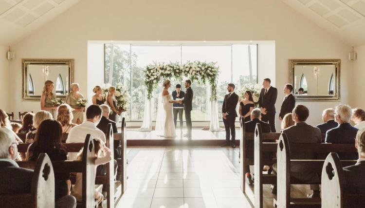 wedding venues with accommodation enzo