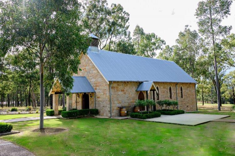 Sandstone chapel for weddings in the Hunter Valley