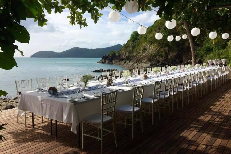 Beachfront reception venue in the Whitsundays at Lovers Cove