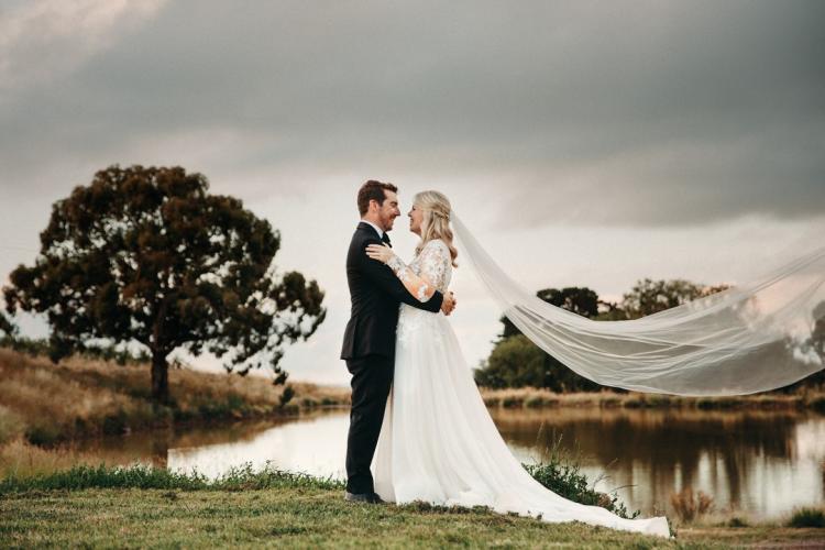 affordable wedding photographer blue mountains